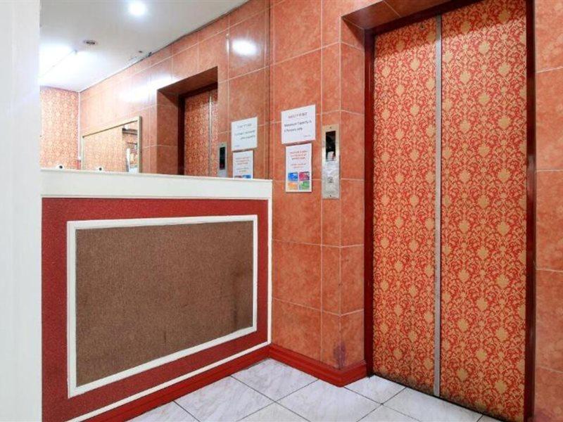 RedDoorz Plus @ Chinatown Binondo Manilla Buitenkant foto
