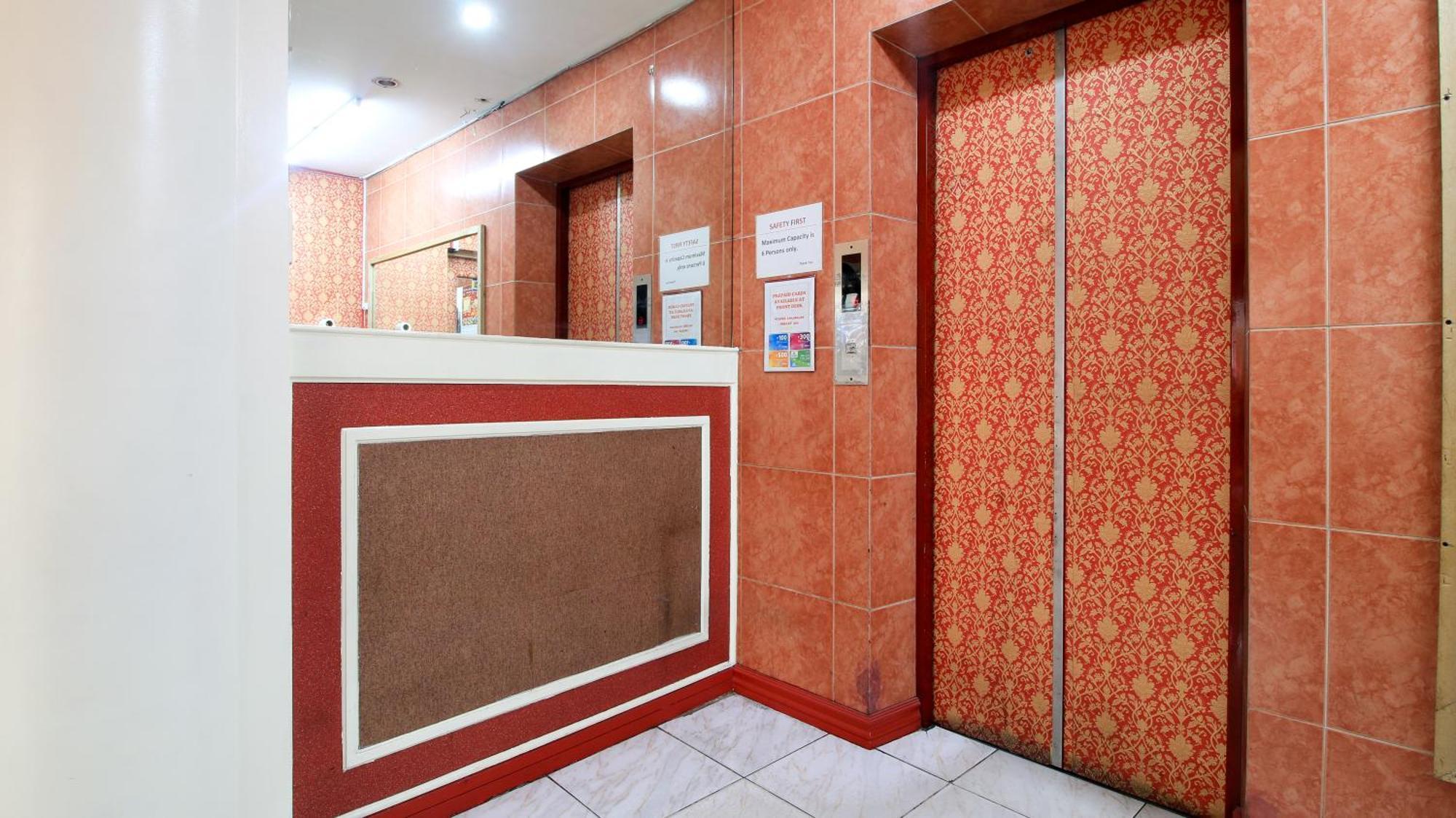 RedDoorz Plus @ Chinatown Binondo Manilla Buitenkant foto